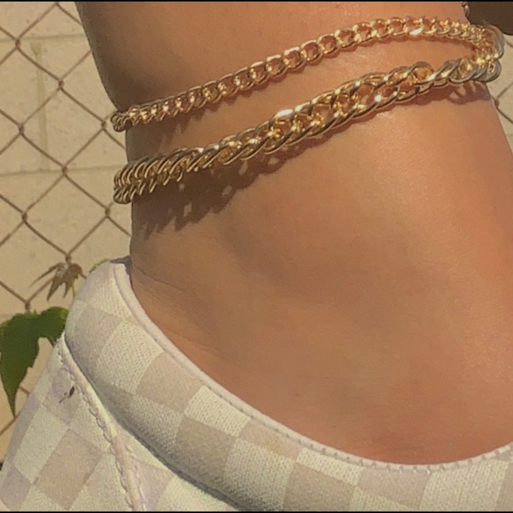 Chain anklets!!